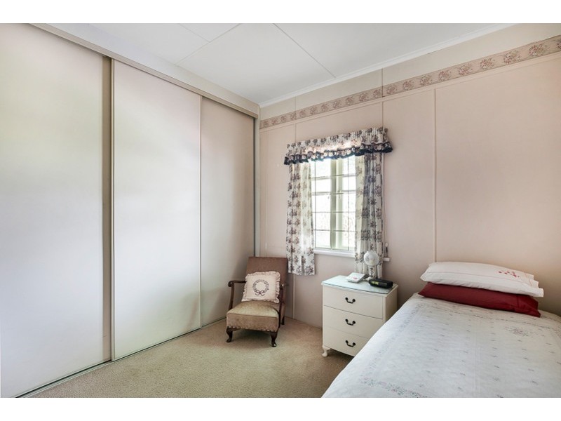 17 Perth Street, Rangeville QLD 4350