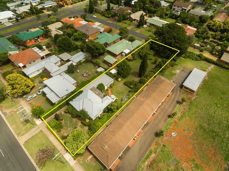 17 Perth Street, Rangeville QLD 4350