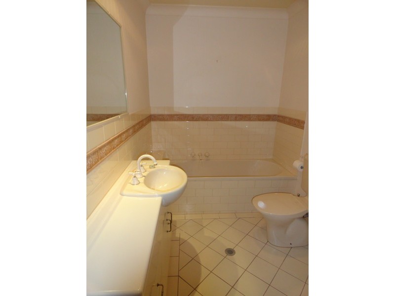 11/83 Mary Street, East Toowoomba QLD 4350