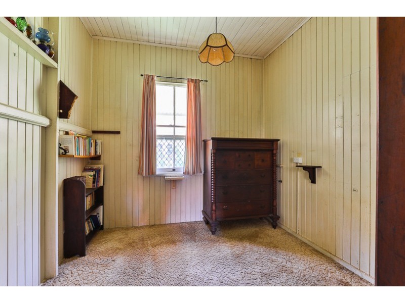 158 Russell Street, Newtown QLD 4350