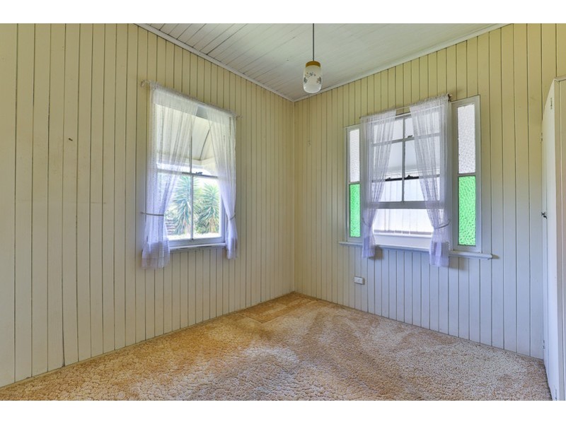 158 Russell Street, Newtown QLD 4350