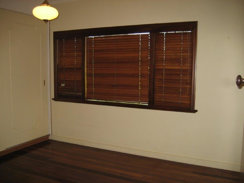 42 Hunter Street, Centenary Heights QLD 4350