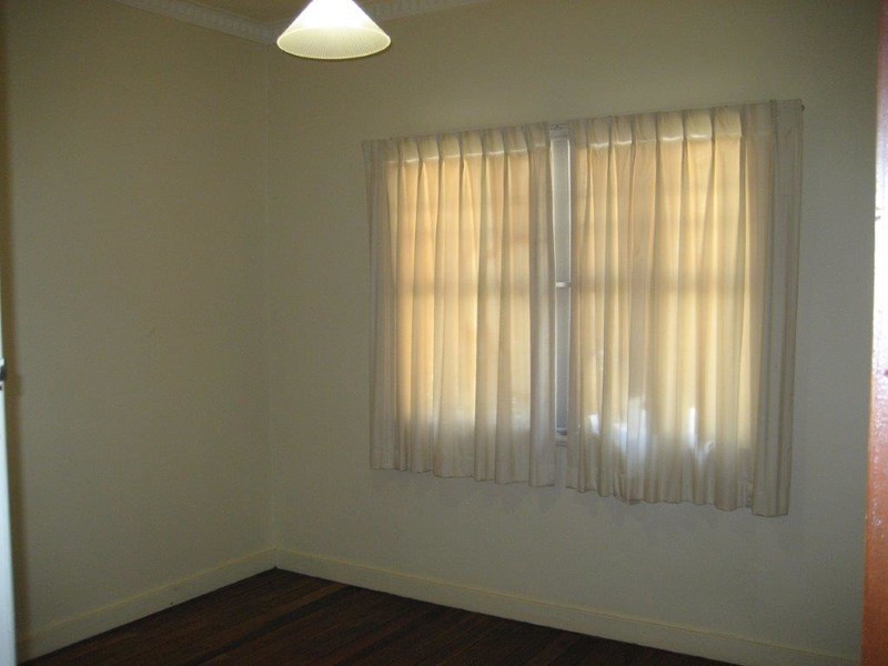 42 Hunter Street, Centenary Heights QLD 4350