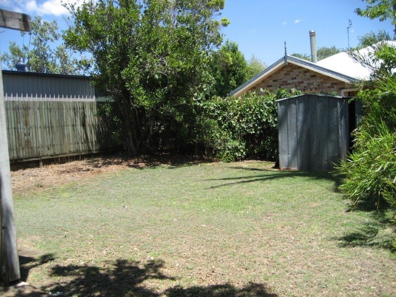 42 Hunter Street, Centenary Heights QLD 4350