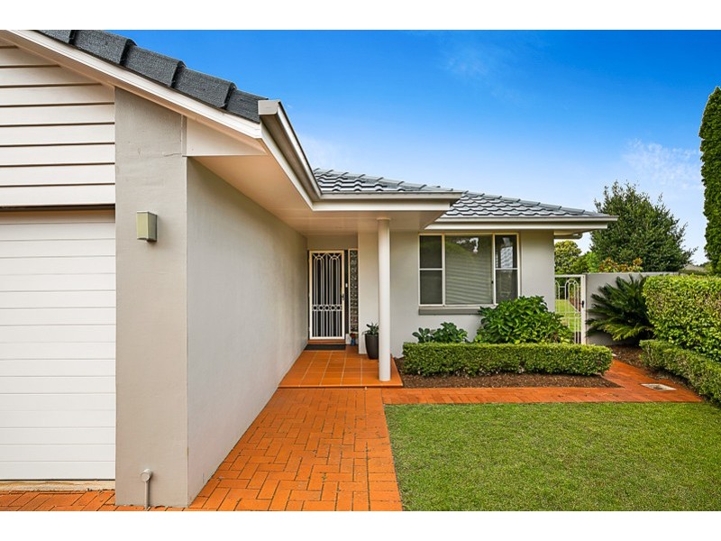 11 Carnation Court, Middle Ridge QLD 4350