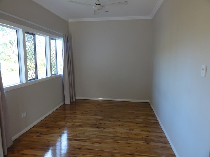 29 McIntyre Street, Centenary Heights QLD 4350