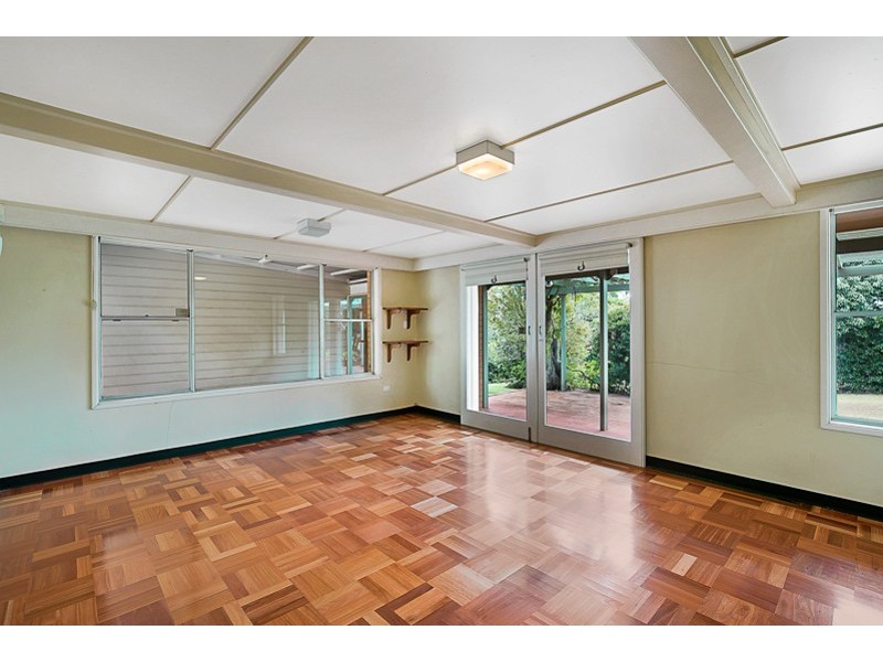 90 Tourist Road, Rangeville QLD 4350