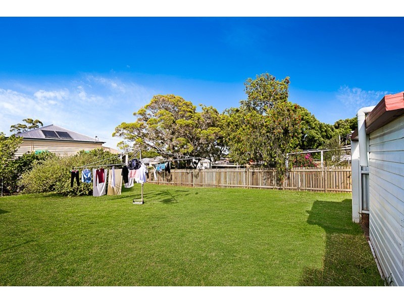 50 Geoffrey Street, Mount Lofty QLD 4350