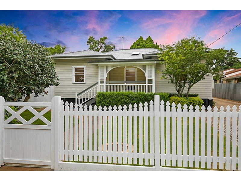 100 Mary Street, East Toowoomba QLD 4350
