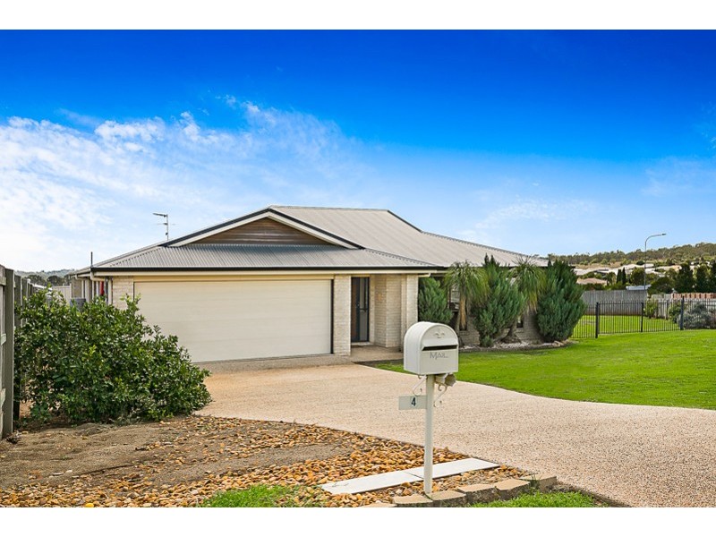 4 Bronte Street, Westbrook QLD 4350