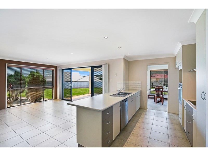 4 Bronte Street, Westbrook QLD 4350