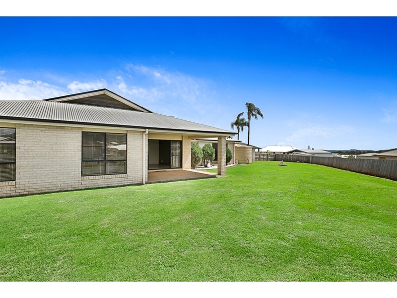 4 Bronte Street, Westbrook QLD 4350
