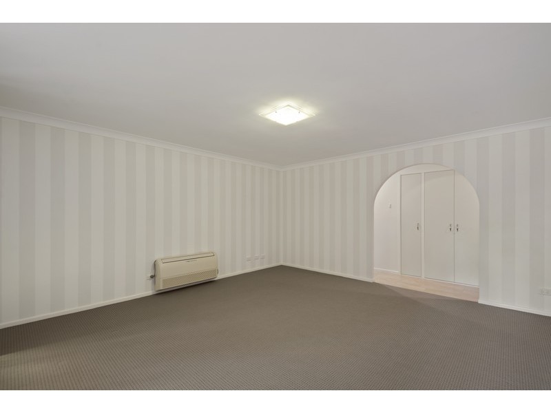 20 Hazel Street, Centenary Heights QLD 4350