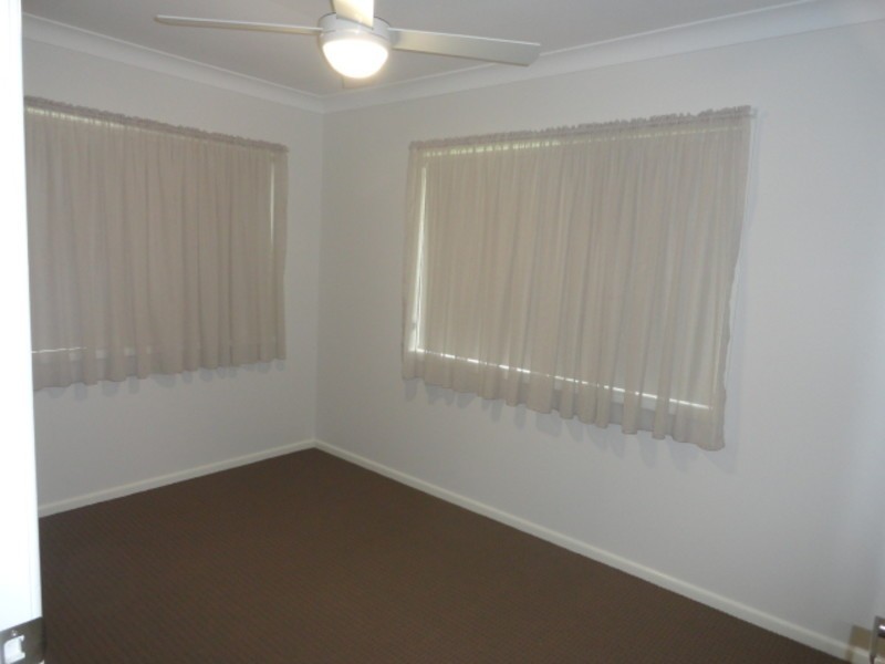 1/352B Bridge Street, Wilsonton QLD 4350