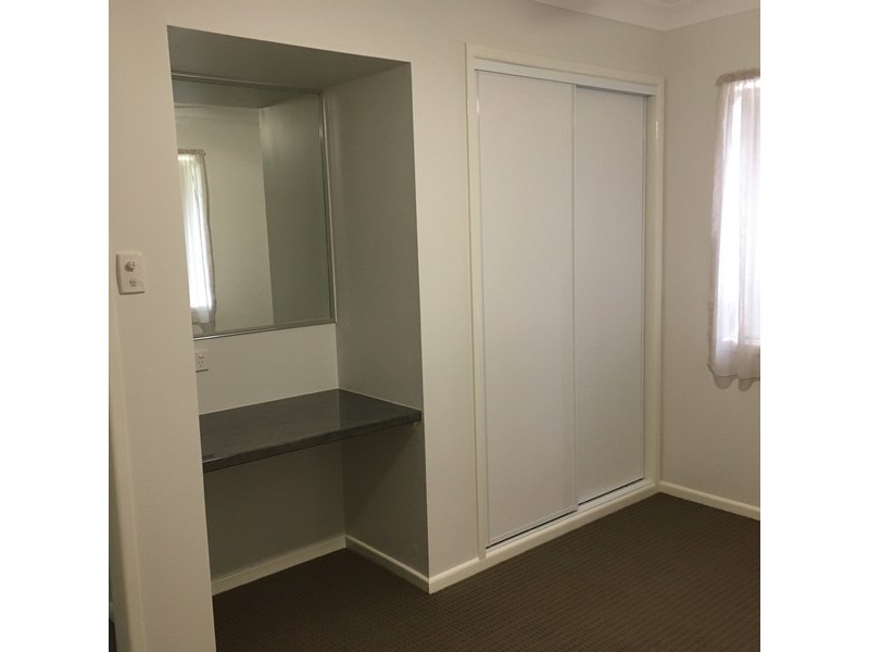 1/352B Bridge Street, Wilsonton QLD 4350