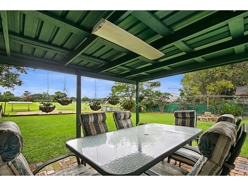 6 Helen Street, Newtown QLD 4350