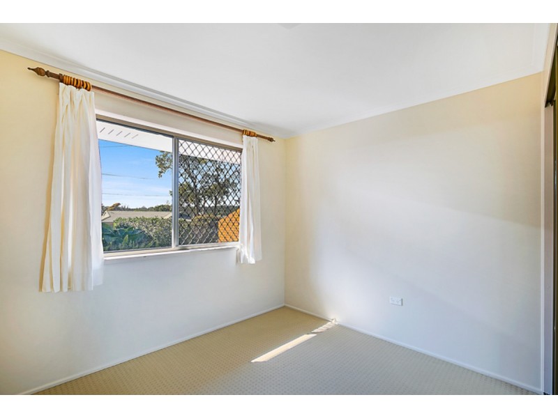 17 Claire Street, Centenary Heights QLD 4350