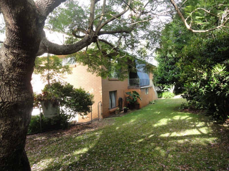 1 Mary Street, Mount Lofty QLD 4350