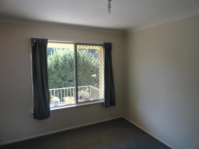1 Mary Street, Mount Lofty QLD 4350