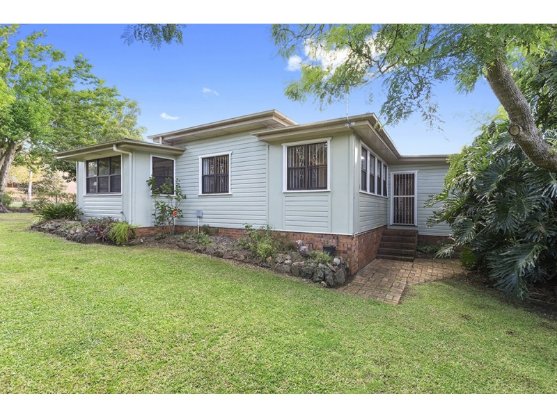 39 Curzon Street, East Toowoomba QLD 4350