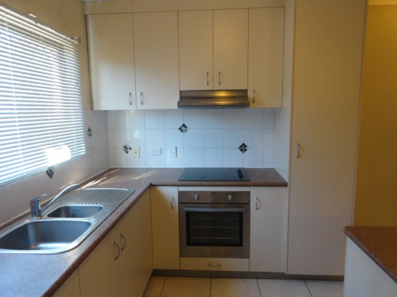 3/67 Taylor Street, Newtown QLD 4350