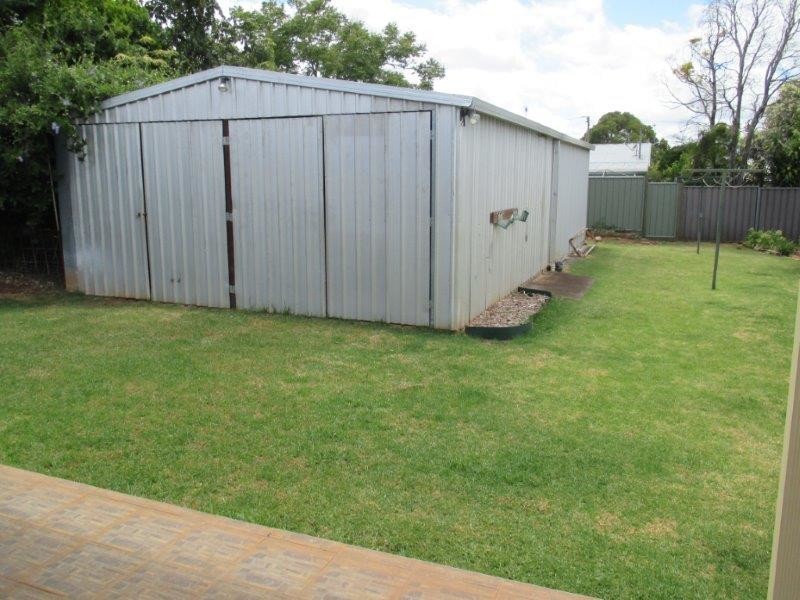 64 Tara Street, Wilsonton QLD 4350