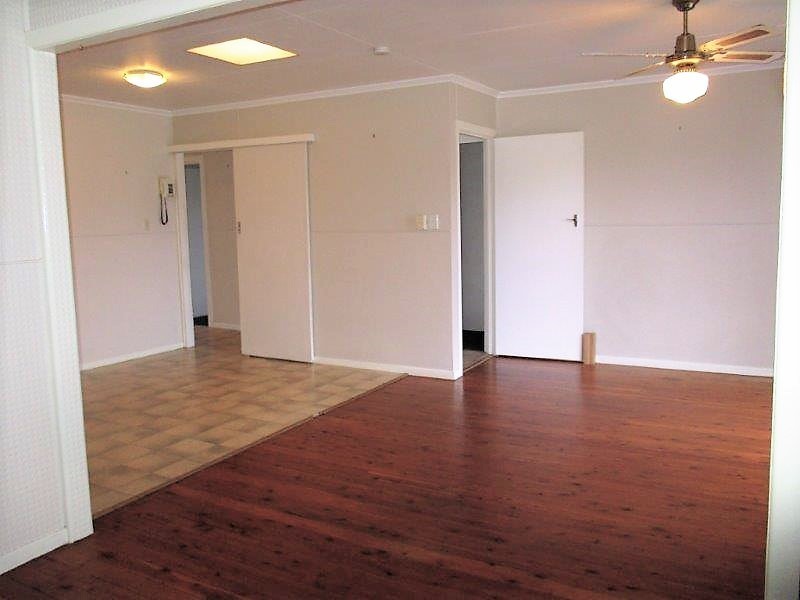 64 Tara Street, Wilsonton QLD 4350