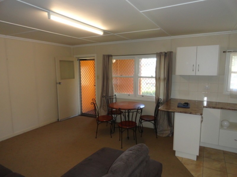 2/38 Bridge, East Toowoomba QLD 4350