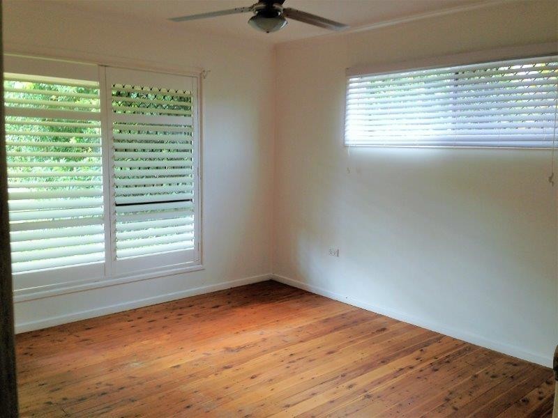 14 Talinga Street, Mount Lofty QLD 4350