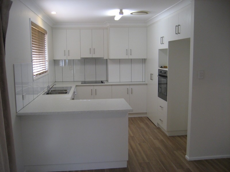 119 South Street, Centenary Heights QLD 4350