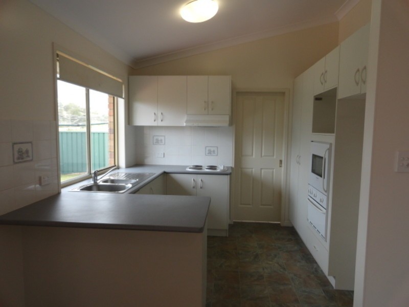 56 Nash Drive, Glenvale QLD 4350