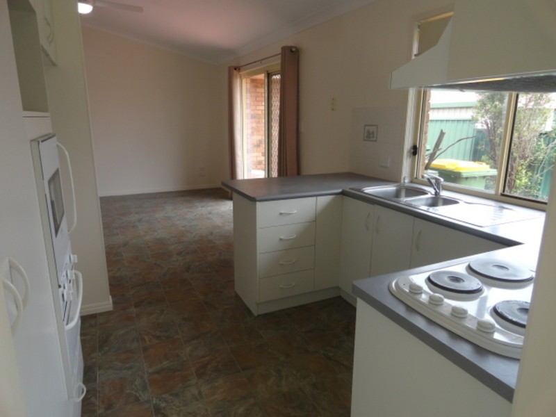 56 Nash Drive, Glenvale QLD 4350