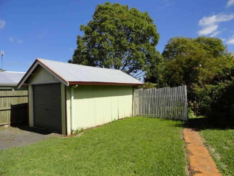 41 Mary Street, Mount Lofty QLD 4350