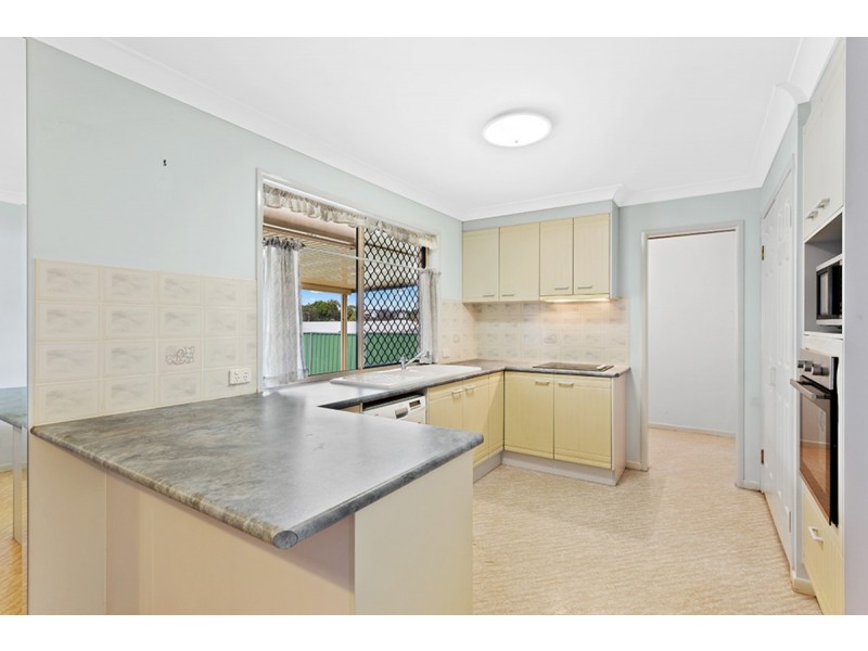 28 Elizabeth Kenny Court, Harristown QLD 4350