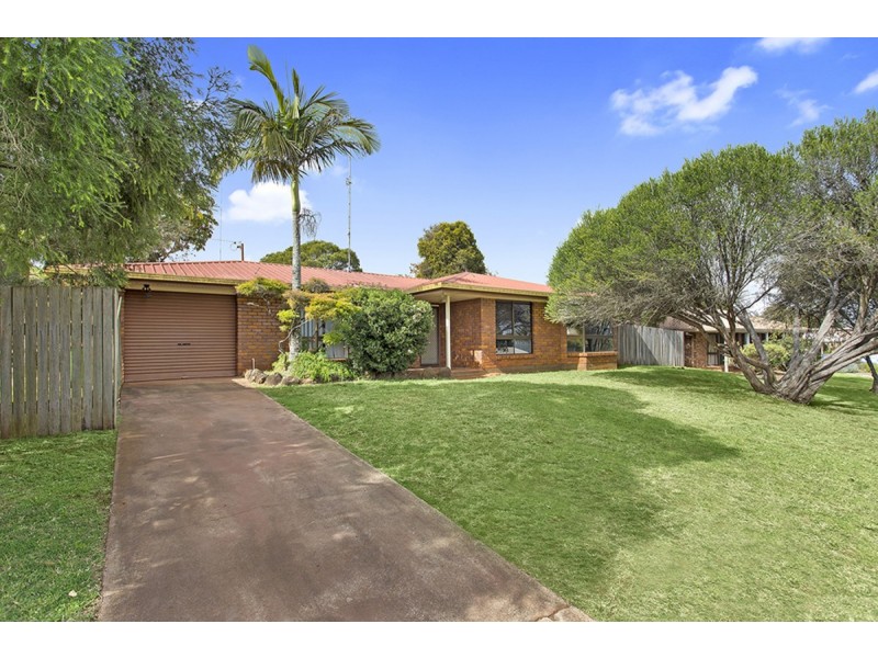 14 Kurrajong Street, Newtown QLD 4350