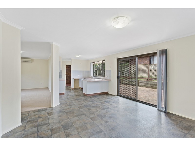 14 Kurrajong Street, Newtown QLD 4350