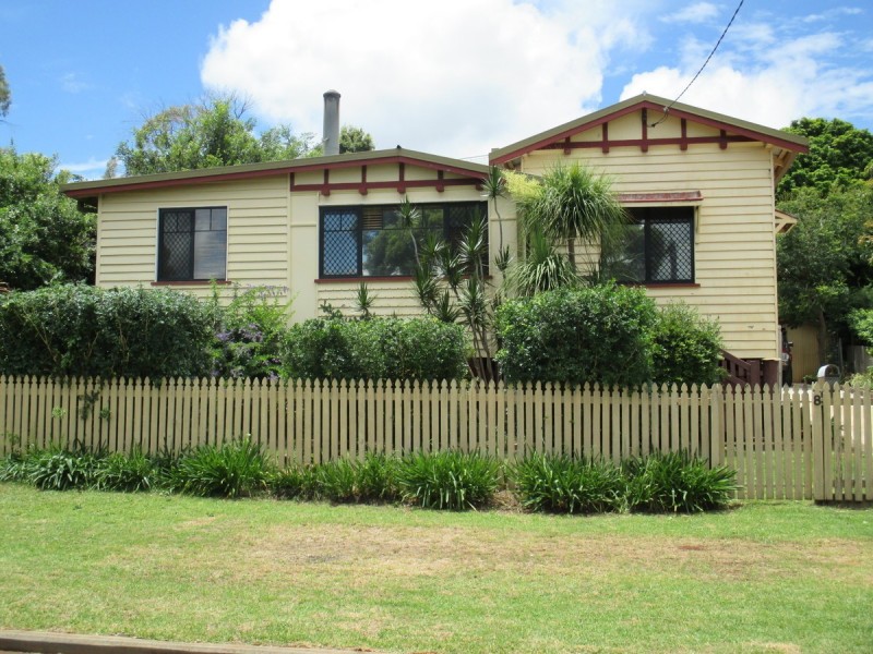 8 Venture Street, North Toowoomba QLD 4350