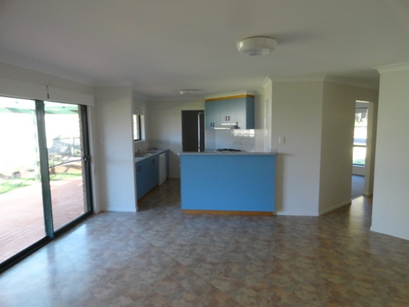 21 Palm Court, Rangeville QLD 4350