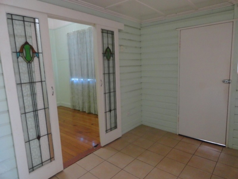 144 Russell Street, Newtown QLD 4350