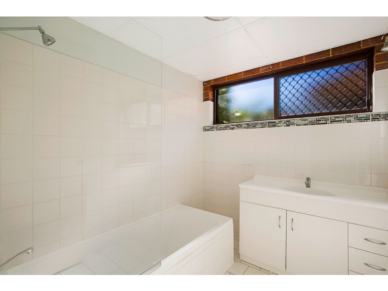 3/8 Johnson Street, East Toowoomba QLD 4350