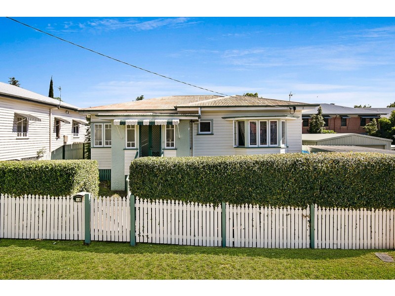 14 Alice Street, East Toowoomba QLD 4350