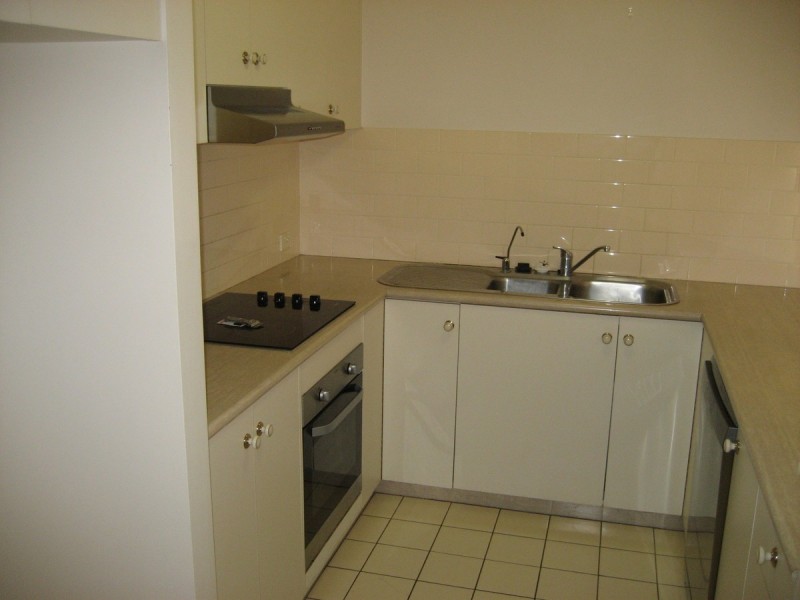 3/36 Cortess Street, Harristown QLD 4350