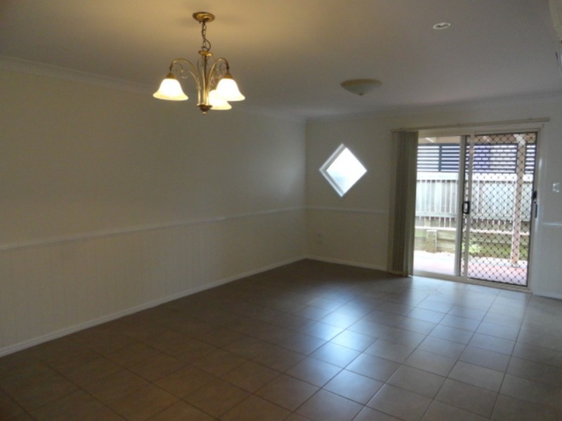 4/22A Spencer Street, Harristown QLD 4350