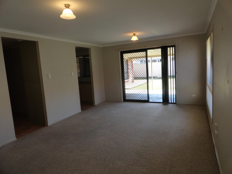 7 Patron Crescent, Glenvale QLD 4350