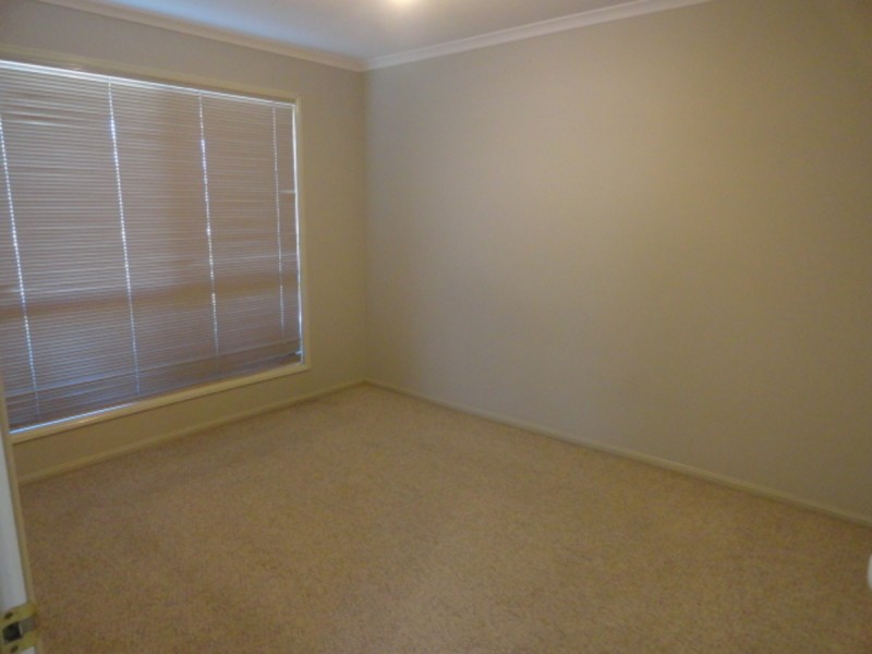 7 Patron Crescent, Glenvale QLD 4350