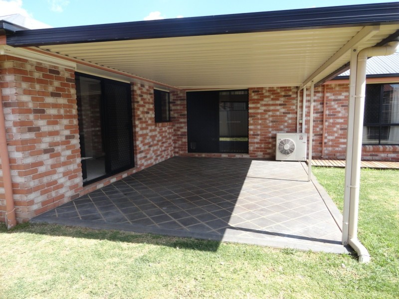 7 Patron Crescent, Glenvale QLD 4350