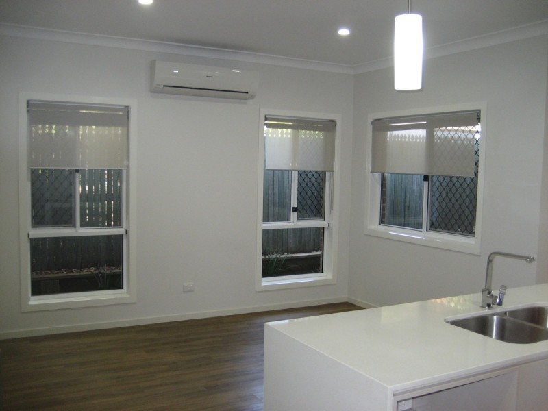 2/8a Atkinson Street, South Toowoomba QLD 4350