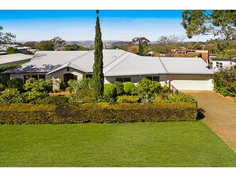 52 Prince Henry Drive, Prince Henry Heights QLD 4350