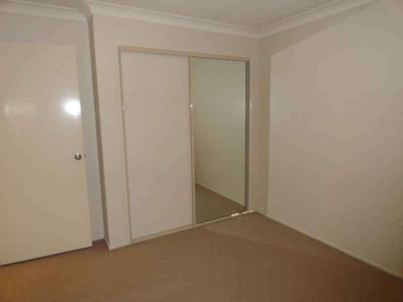 1/15A Mary Street, Mount Lofty QLD 4350