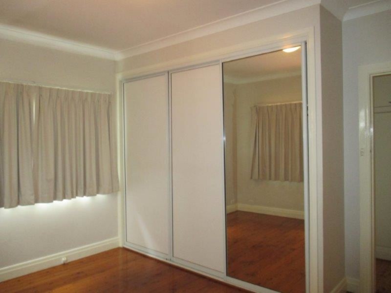 8 Fairholme Street, East Toowoomba QLD 4350